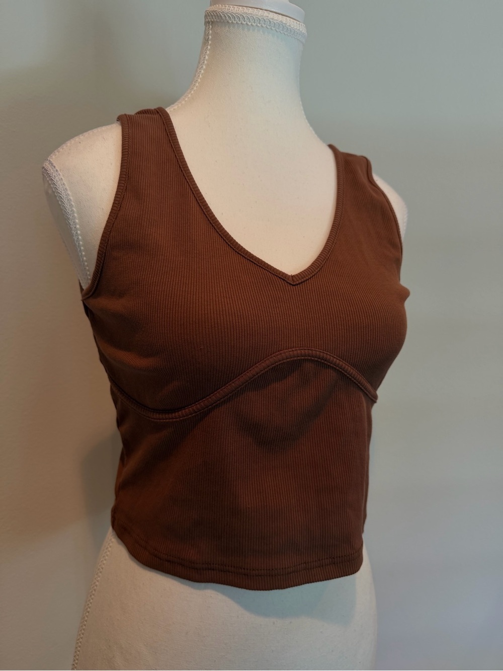 Brown Ribbed V-Neck Tank - Picture 2 of 4